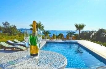 Apartments Mamić Pakoštane